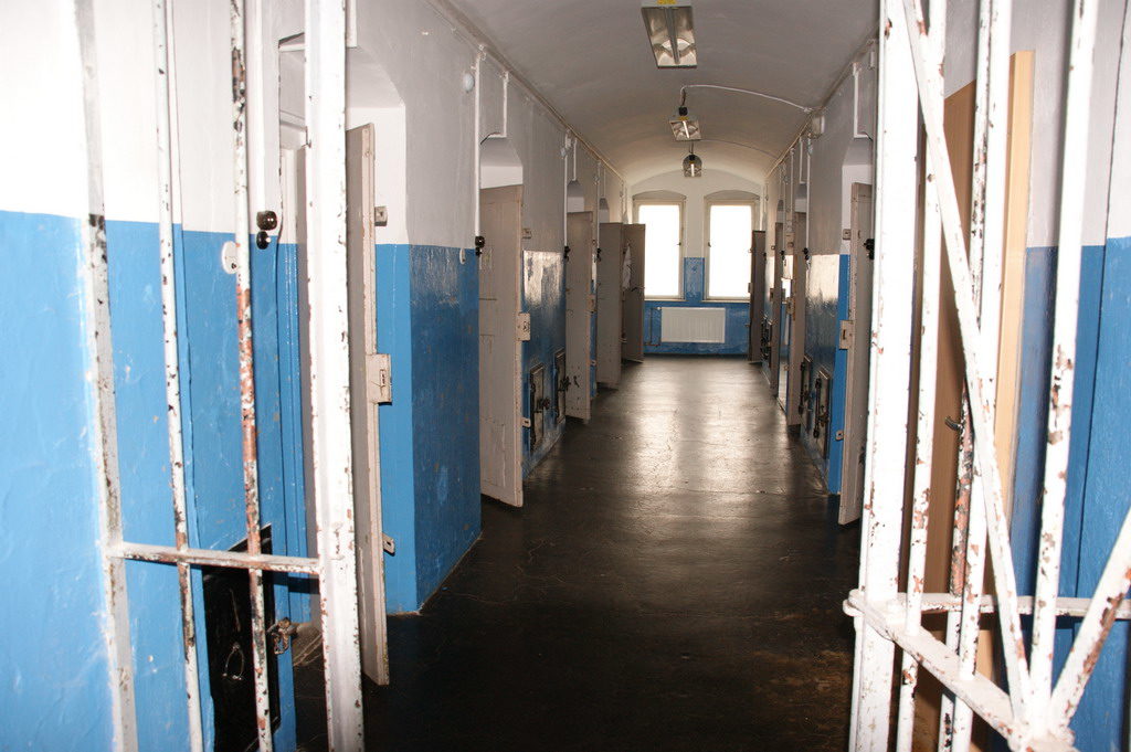 KinkBnB: Prison cells at Old Prison Near Dresden